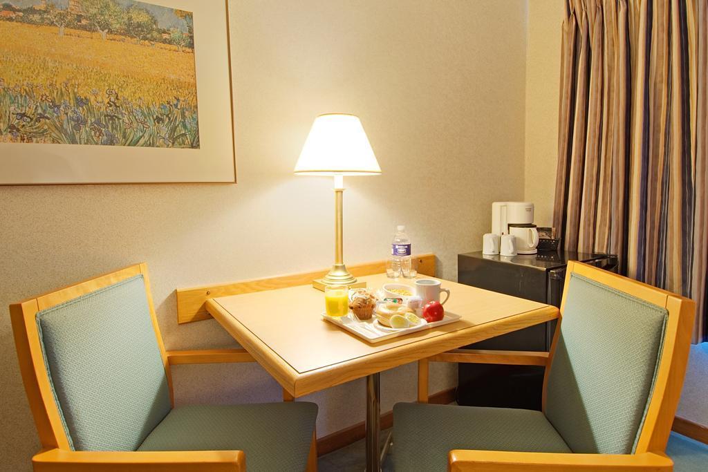 Comfort Inn Lakeshore North Bay Extérieur photo